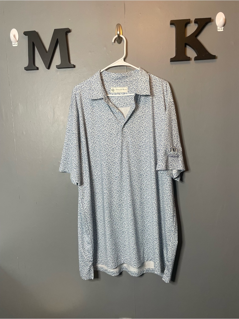 Donald Ross Sportswear performance Polo Shirt XL Blue Leaf‎ Pattern